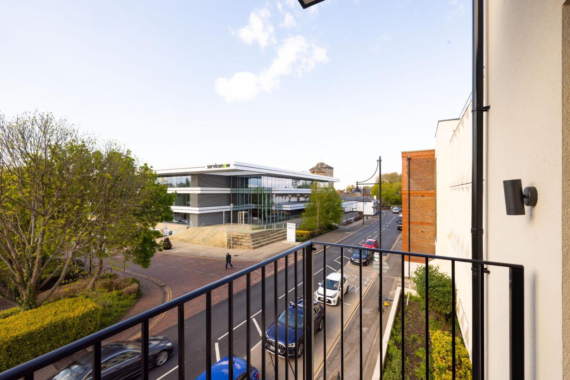 Charles Hope Staines Riverside Exteriér fotografie
